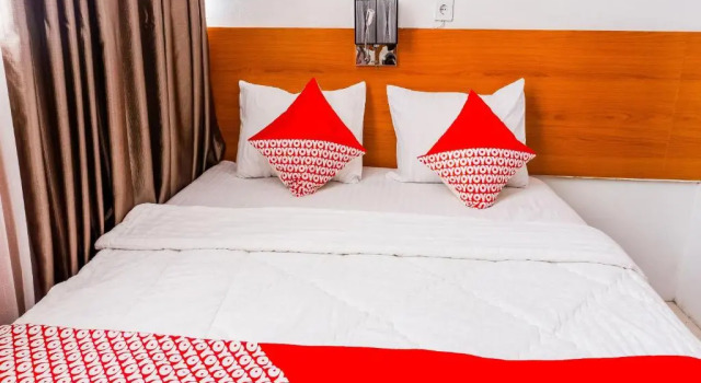 Standard- dobbelt værelse OYO 2199 Mandiri Guest House