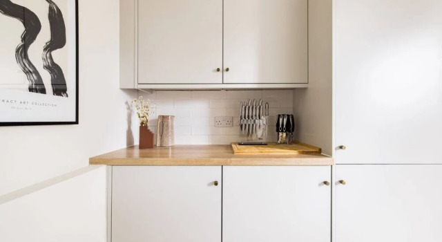 The Eltham Classic - Stunning 1bdr Flat With Garden