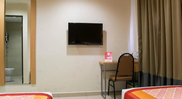 OYO 158 My Signature Hotel