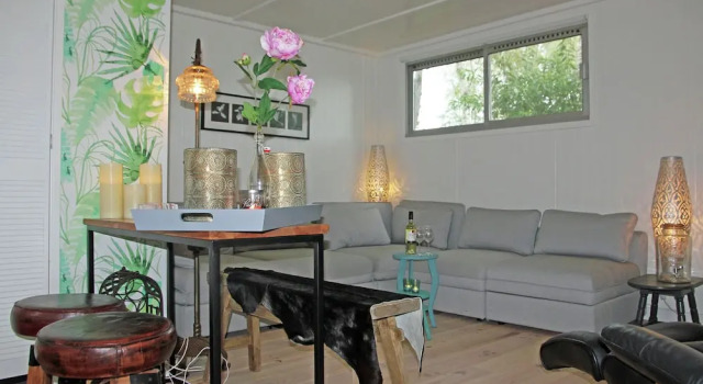 Cosy Holiday Home in Loosdrecht With Pool, Book Hotel Hoteller i Loosdrecht med pool, Swimmingpool