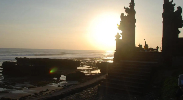 Paradise Villa - Echo Beach, Rezervovat Vila Chaty v Bali, Chalupa