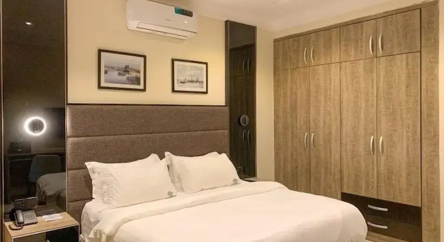 Five Homes Hotel and Apartments, Book Apartment Hotels in Bwari with a Pool, Swimming Pool