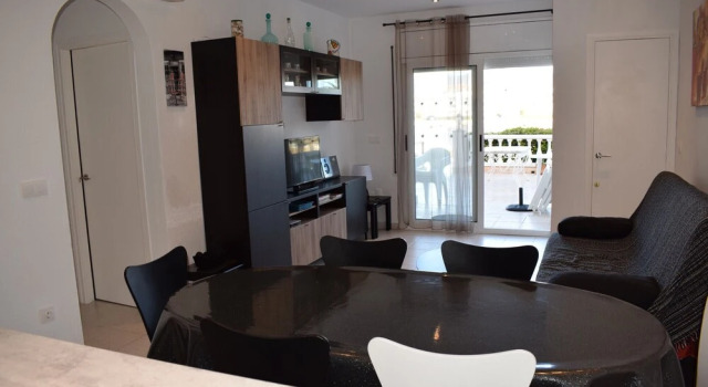 248-apartamento, amarre opcional, piscina