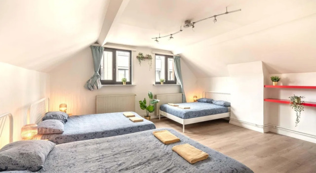 Aesthetic 2BR Apartment in Antwerp, Забронировать Апартаменты/квартира Апартаменты Антверпена, рядом с Red Star Line Museum, Апартаменты/квартира