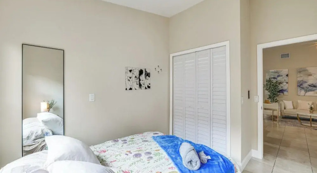 Pool Access, 7 Mi to Disney: Family Getaway!