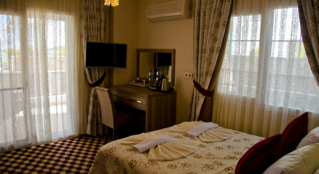 Двухместный номер Deluxe Rose Garden Hotel Akbuk