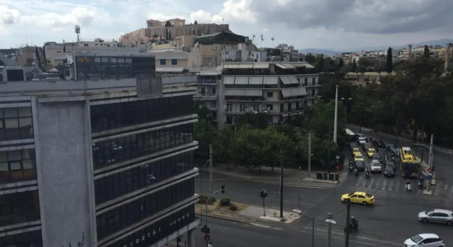 Апартаменты с видом на город Athens Way Lofts
