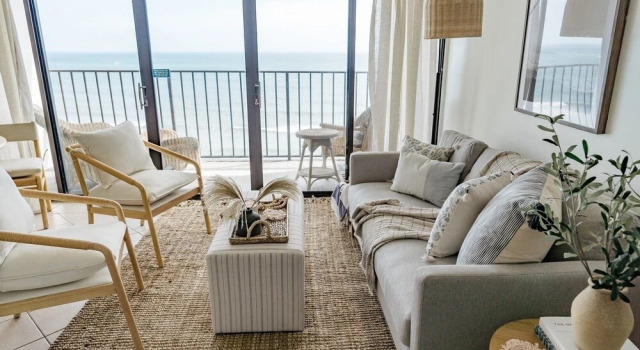 Номер Standard с 2 комнатами 0912 White Linen Room by Atlantic Towers