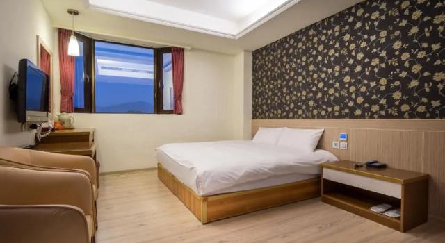 Camera Standard Yadi Hotel