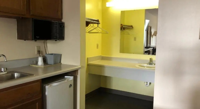 Номер Economy Salt Creek Inn