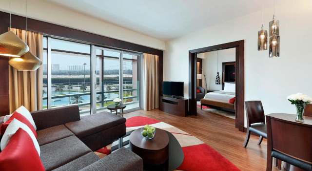 Полулюкс Connecting Marriott Hotel Al Forsan, Abu Dhabi
