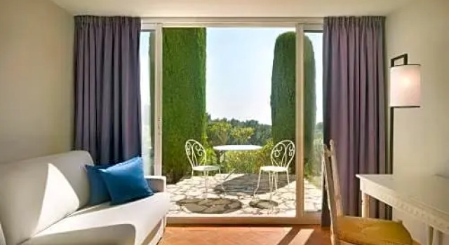 Семейный номер Standard с видом на сад Le Fregate Provence
