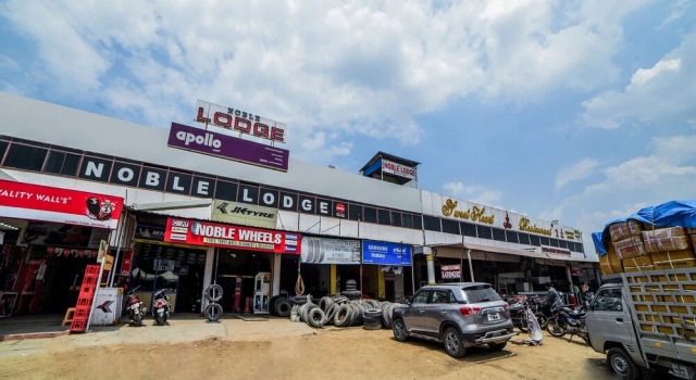 Oyo 18407 Noble Lodge, Rezerwuj Hotel Patancheru 