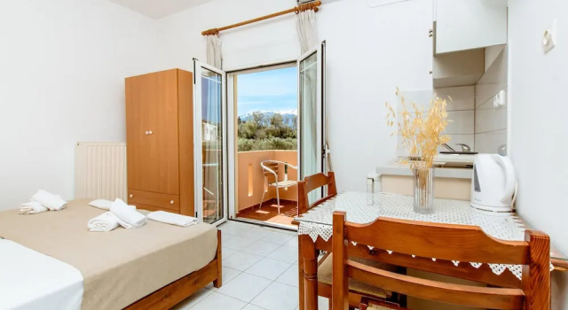 Студия Economy Koulouris Apartments
