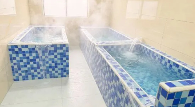 Yizhang Yunshuiyao Hot Spring Homestay, Book Hotel Chenzhou Hunan