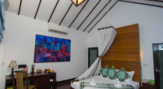 Вилла Royal с балконом и с видом на море Bay Of Bengal Resort