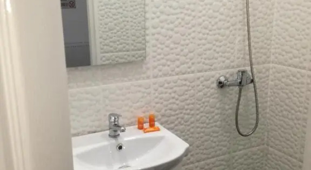 Yraidas house Constanta, Đặt Nhà khách Nhà khách ở Constanta, Nhà khách