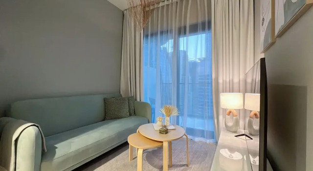 1BDR apartment With Pool View