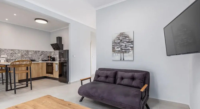 Полулюкс Comissa Luxury Suites