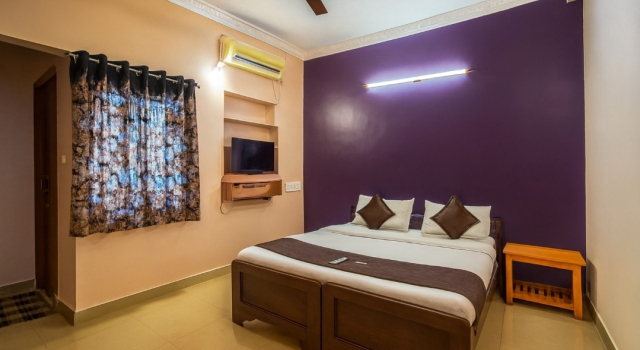Smart Home service apartment by Stayz Royale
