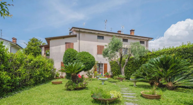 Apartment Cristina Marina Pietrasanta
