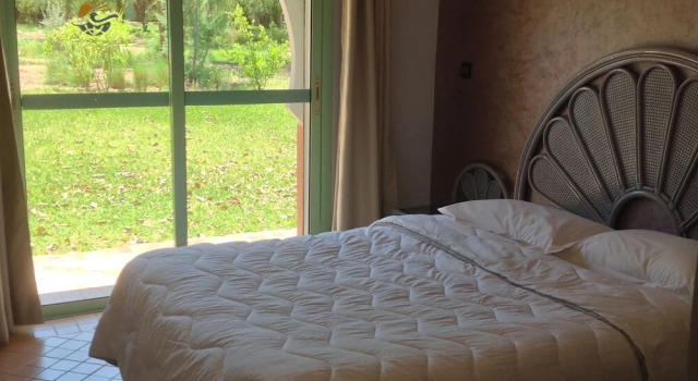Appartement Rez De Jardin, Забронировать Апартаменты/квартира Отели Марракеш-Тенсифт-Эль-Хауз с парковкой, Парковка