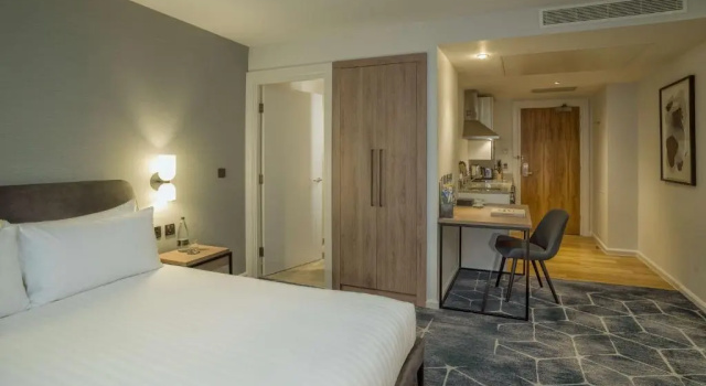 Люкс с видом на парк Hyatt House London Stratford - Aparthotel