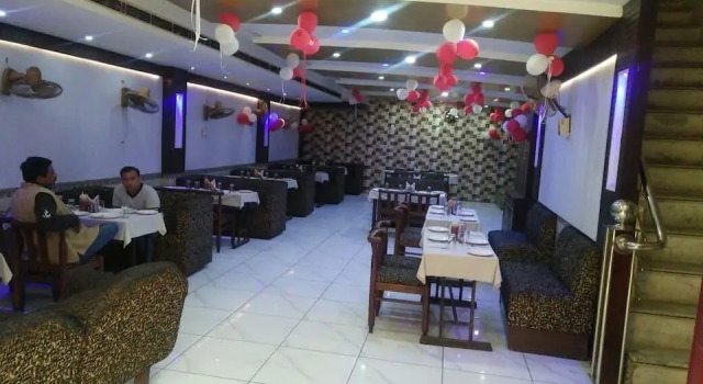 Hotel Jaiswal, Prenota Hotel Moga Punjab