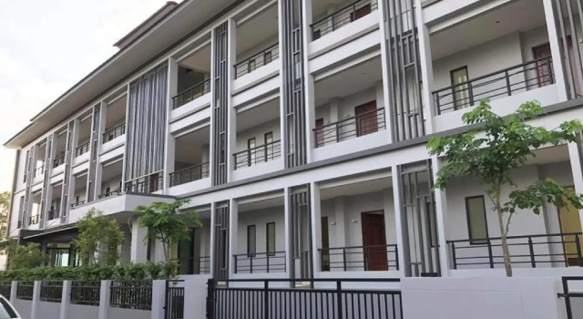 Parisa Place Hotel, Reserva ahora Hotel Roi Et 