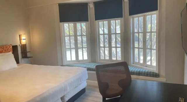 Номер Deluxe Marina Inn
