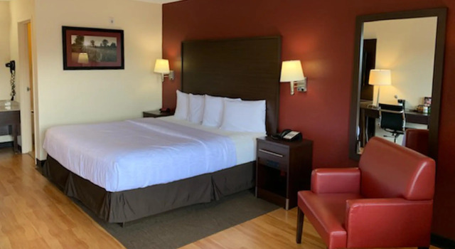 Люкс Quality Inn & Suites near six flags and medical center
