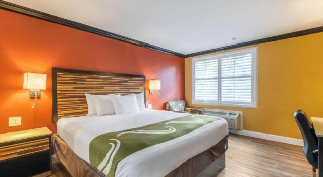 Номер Standard Quality Inn & Suites Sacramento Downtown Area