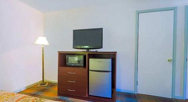 Одноместный номер Standard Travelers Inn by OYO Beaver, Hwy 19