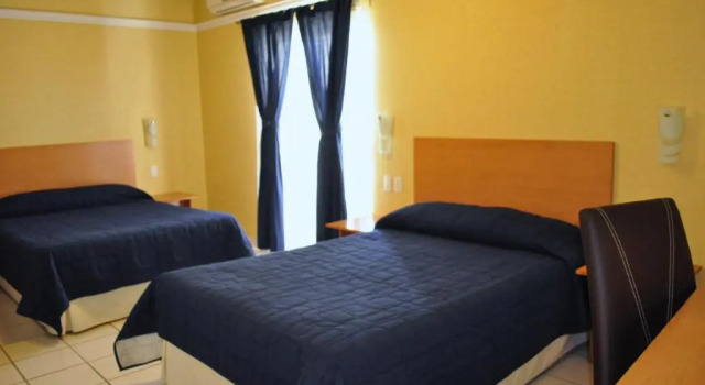 Standard Neljän hengen huone Pequeno Gran Hotel