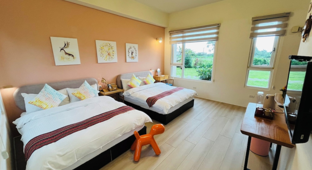 Четырёхместный семейный номер Standard MerJiang B&B