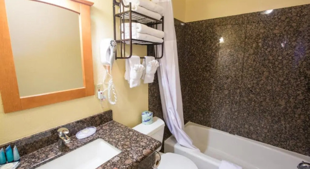 Номер Standard Beachwalker Inn & Suites