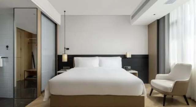 Двухместный номер Business Mehood Lestie Hotel Yuangang Metro Station