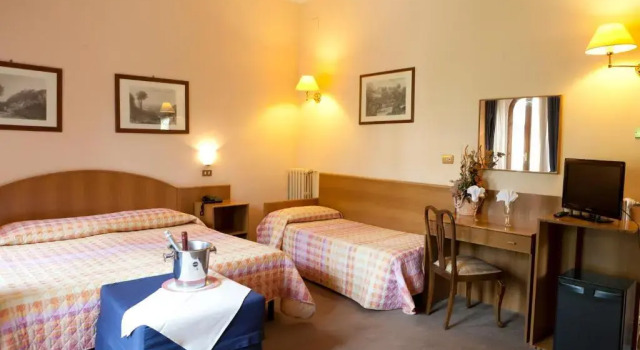 Трёхместный номер Standard Hotel Porziuncola