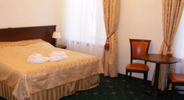 Royal Hotel Modlin, Забронировать Отель Новы-Двур-Мазовецки 