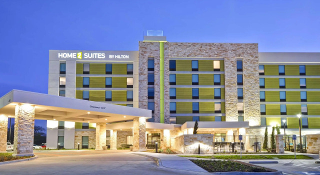 Номер Standard Home2 Suites By Hilton Plano Richardson