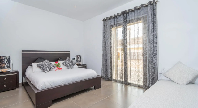 Casa Holganza, Prenota Hotel Maria de la Salut Maiorca