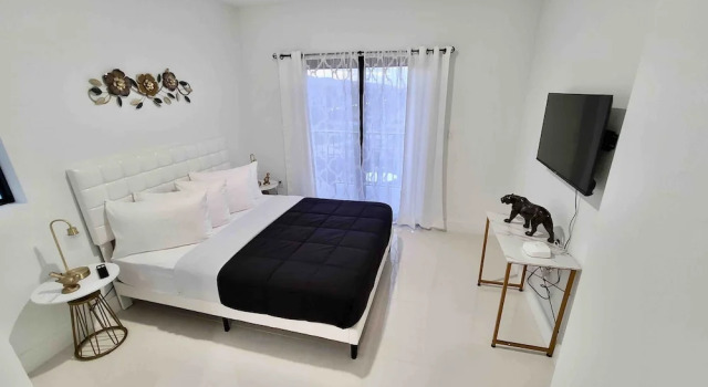Green Luxurious 5BD Jungle House by FL Keys MIA, Réserver Maison de vacances Florida City Biscayne National Park