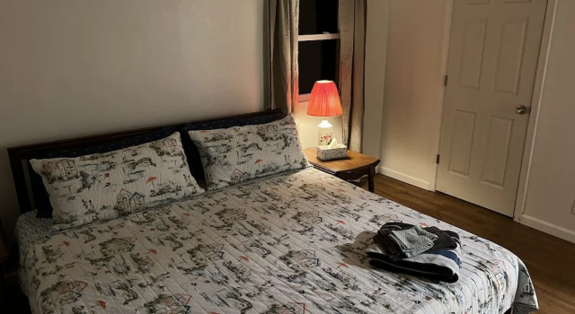 Boat House Ground Floor #2 - 1 Br Waterfront, Wifi 1 Bedroom Apts by RedAwning, Book Lejlighed Lejligheder i Virginia, Lejlighed