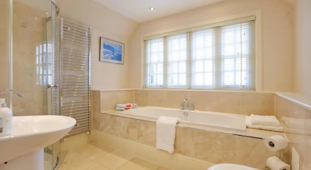 St Aidans, Prenota Hotel North Berwick 