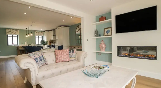 Tarn End Cottages 12, Varaa Lomakoti Mökit kohteessa Merseyside, Mökki