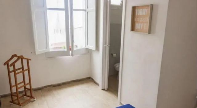 [DOWNTOWN SELINUS] Bright apartment with courtyard, Book Lejlighed Lejligheder i Castelvetrano, Lejlighed