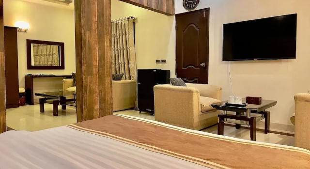 Royal Zimmer Royal Inn Hotel