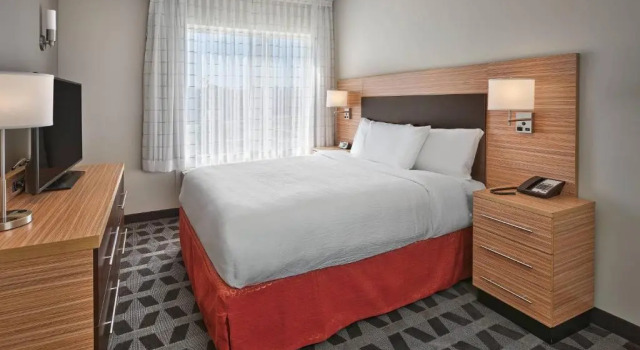 Двухместный люкс c 1 комнатой TownePlace Suites by Marriott Edmonton Sherwood Park