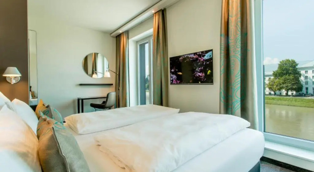 Двухместный номер Standard Motel One Salzburg-Süd