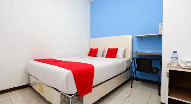 Seng i sovesal RedDoorz Near Kota Lama Semarang